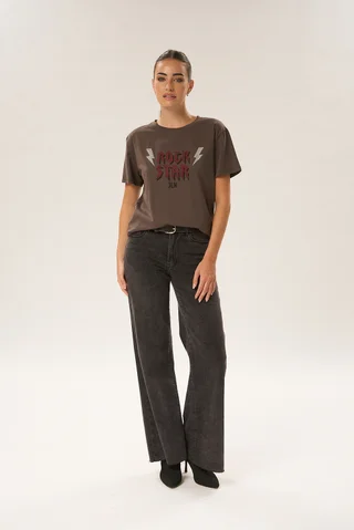 Remera Mc Wade - Vista 4